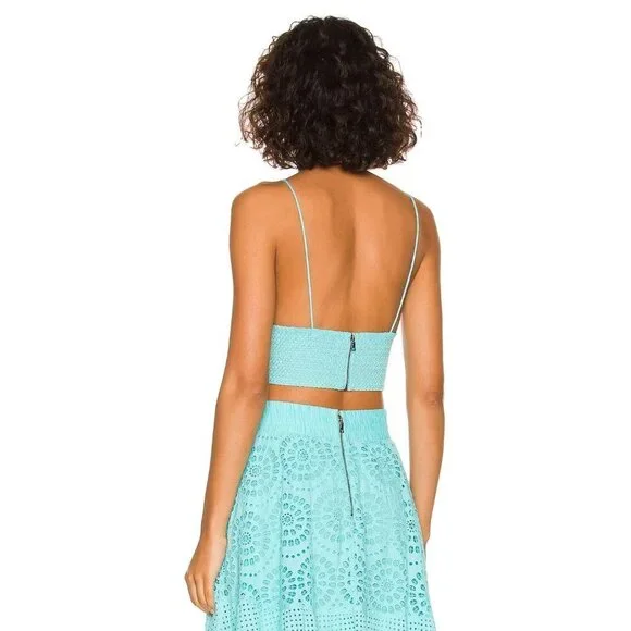 Alice + Olivia Adelaide Button Down Crop Top - Picture 3 of 5